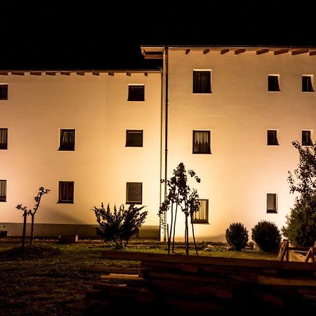 Bergkranc Hotel & Resort パレ エクステリア 写真