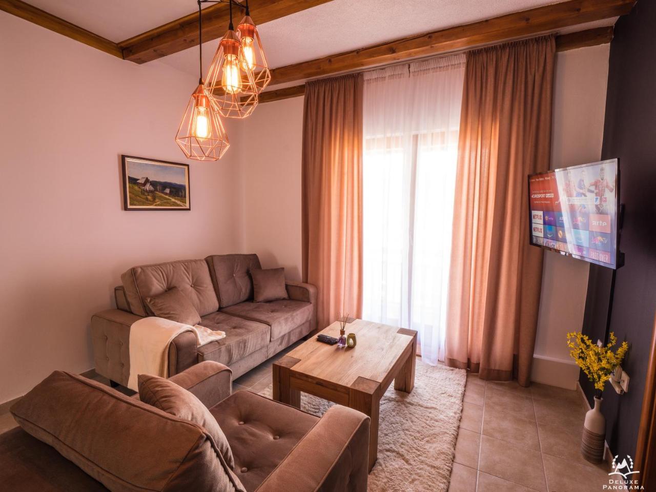 Bergkranc Hotel & Resort パレ エクステリア 写真